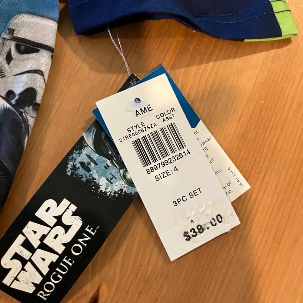 NWT Star Wars Kids Rogue One 3-piece  Pajama Set - Blue and Lime Green size 4T